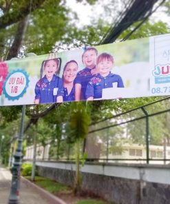 Treo băng rôn trung tâm anh ngữ
