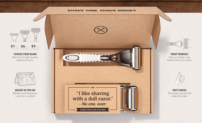 Một hộp dao cạo râu và hộp mực dao cạo râu.