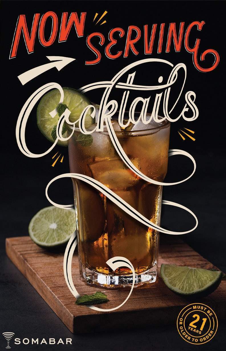 áp phích của một loại cocktail giải khát được bao quanh bởi những quả chanh cắt nhỏ