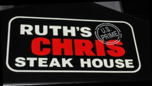 biểu trưng Ruth's Chris Steak House