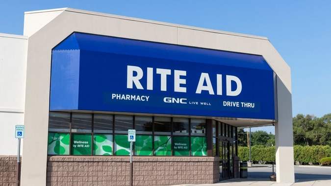 Co phieu Rite Aid dang co gia du re de
