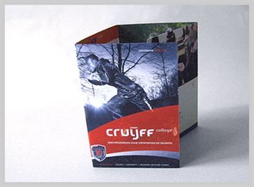 Cao đẳng Thiết kế Brochure - Cao đẳng Johan Cruyff